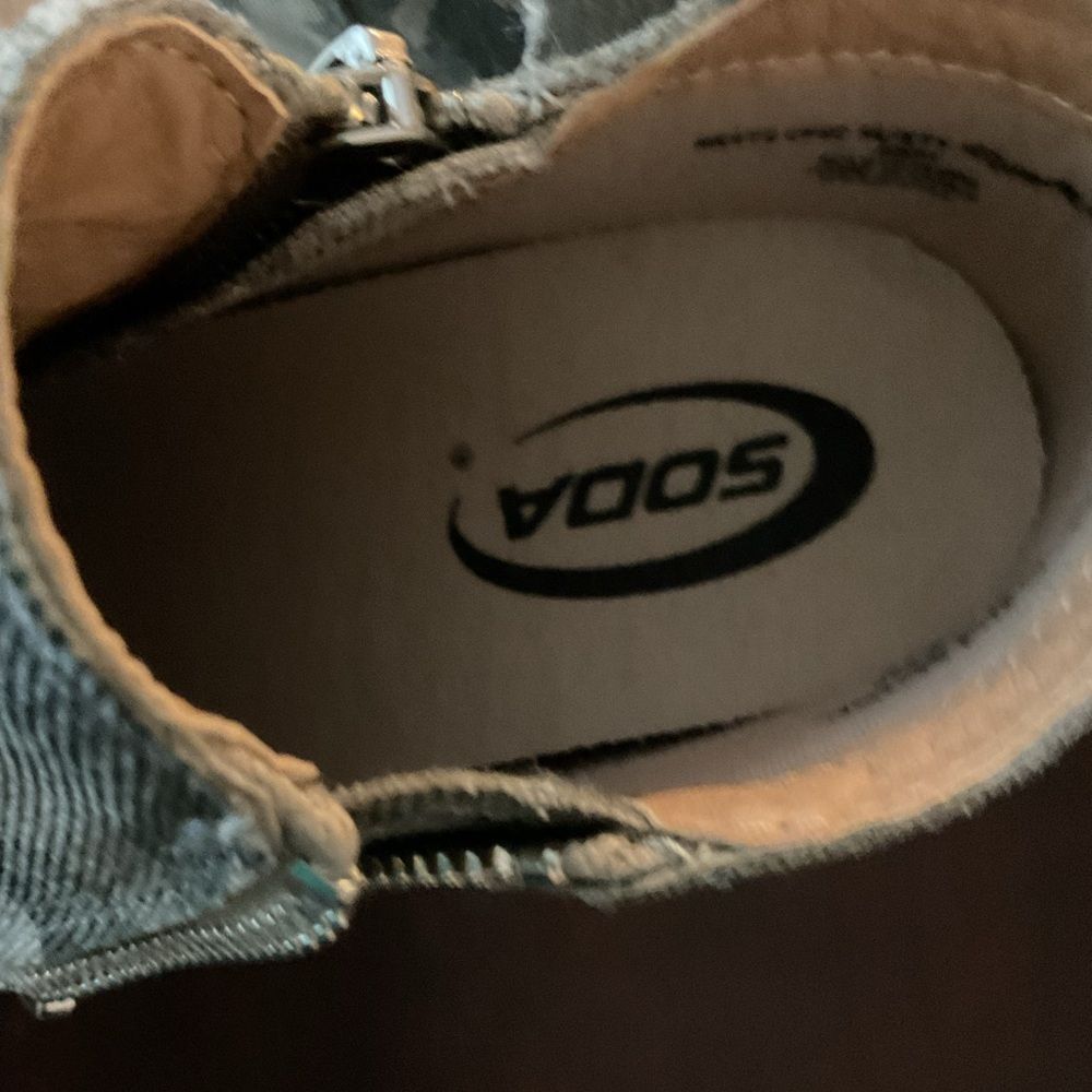 Soda shoes‎ - Picture 3 of 9